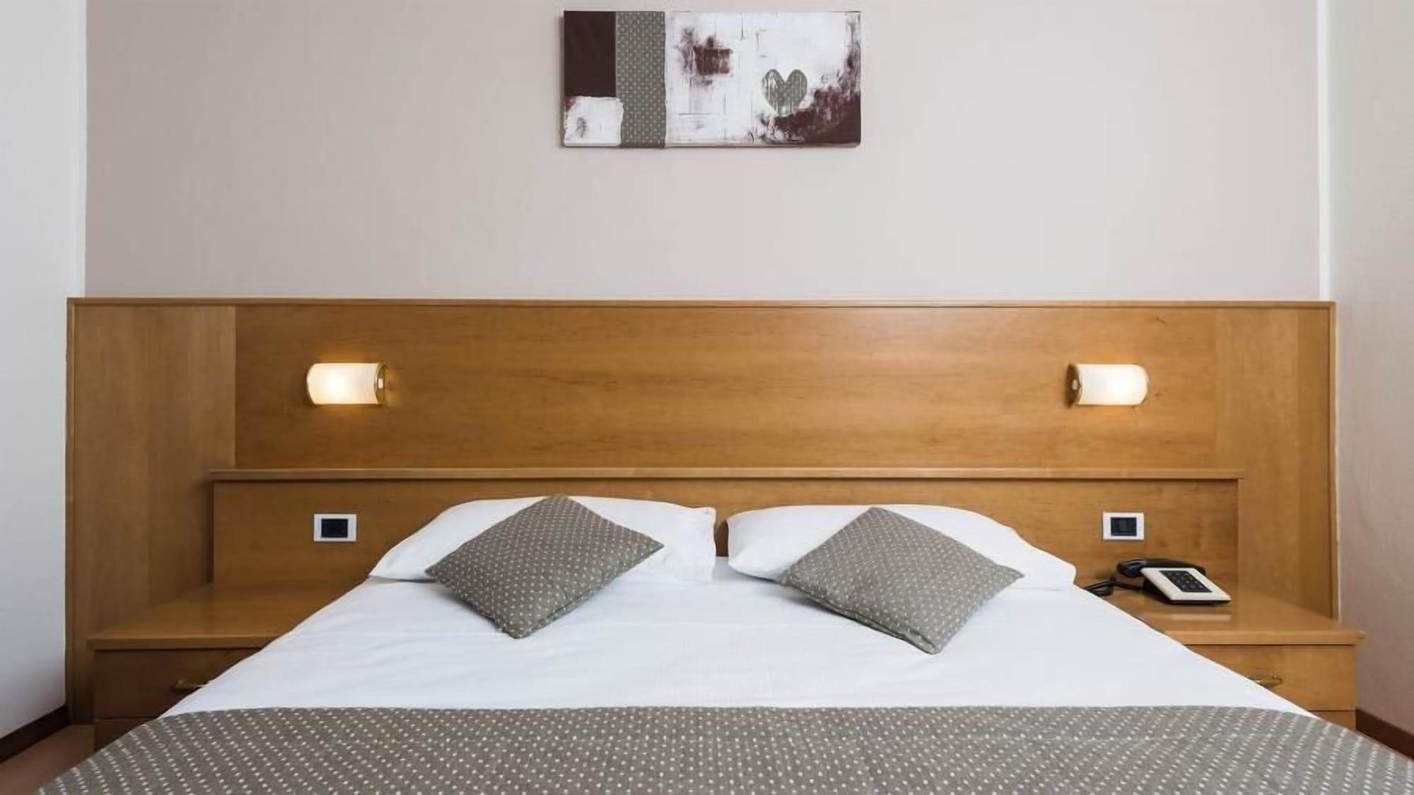Grand Hotel Molveno Luaran gambar