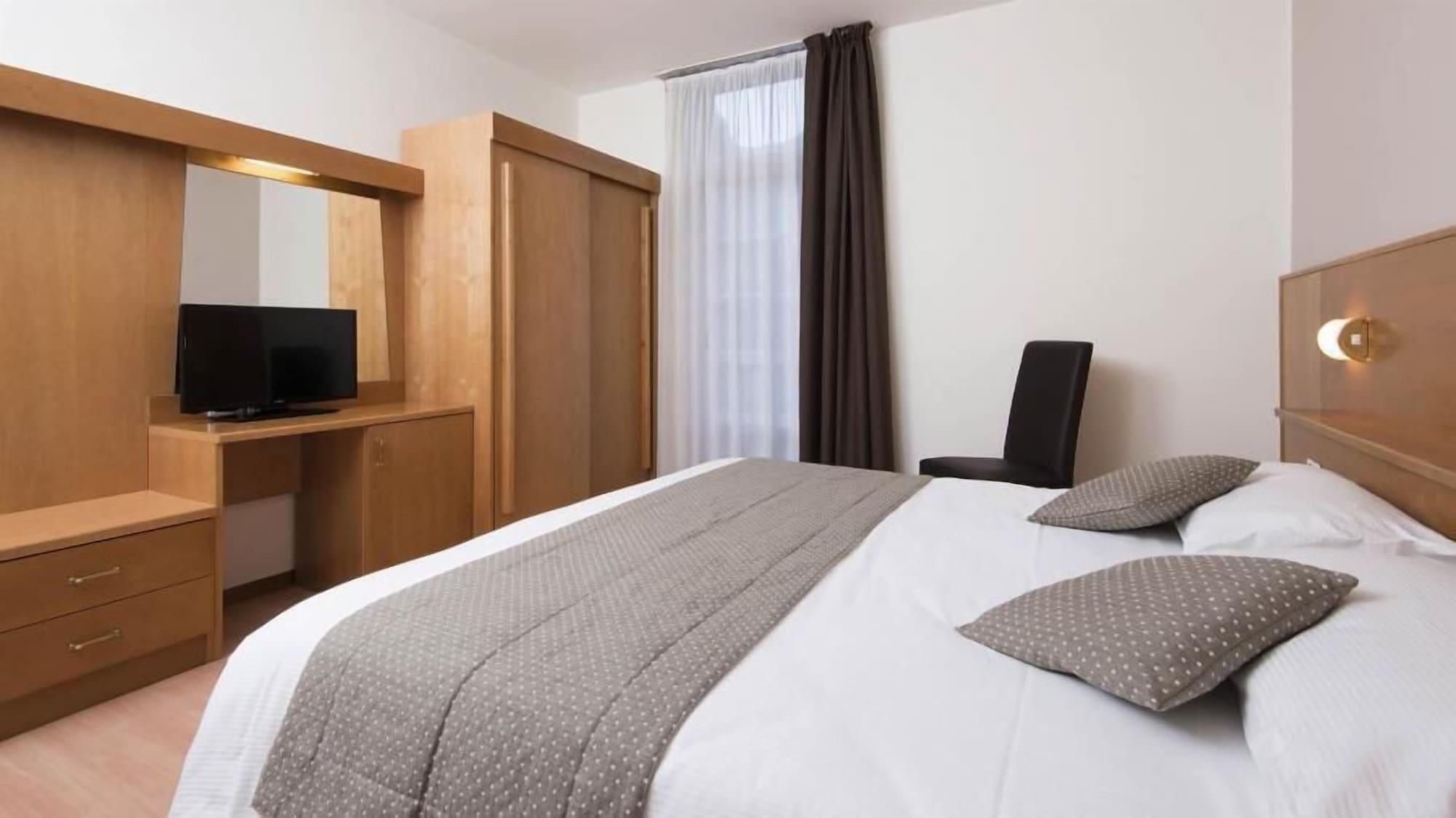 Grand Hotel Molveno Luaran gambar