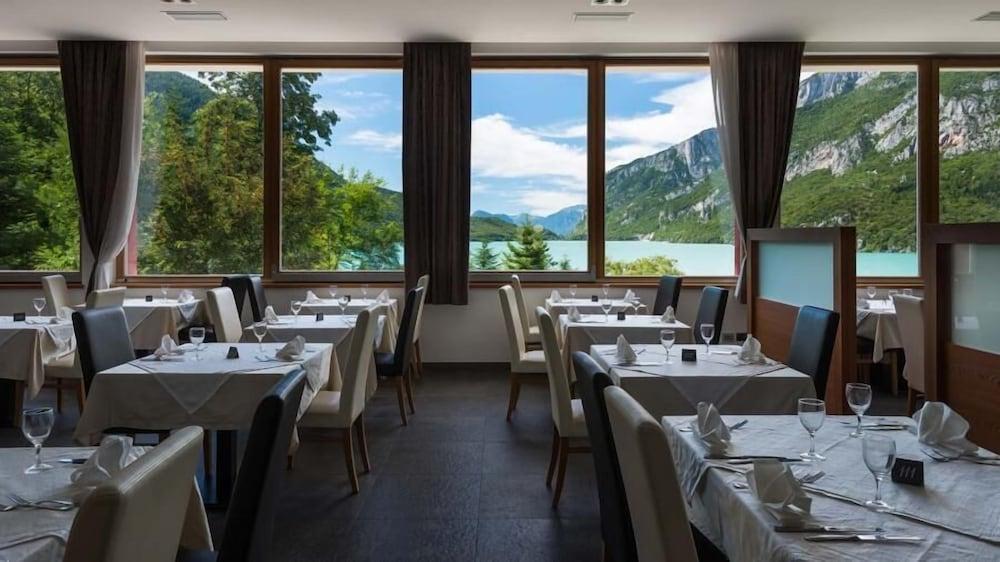 Grand Hotel Molveno Luaran gambar