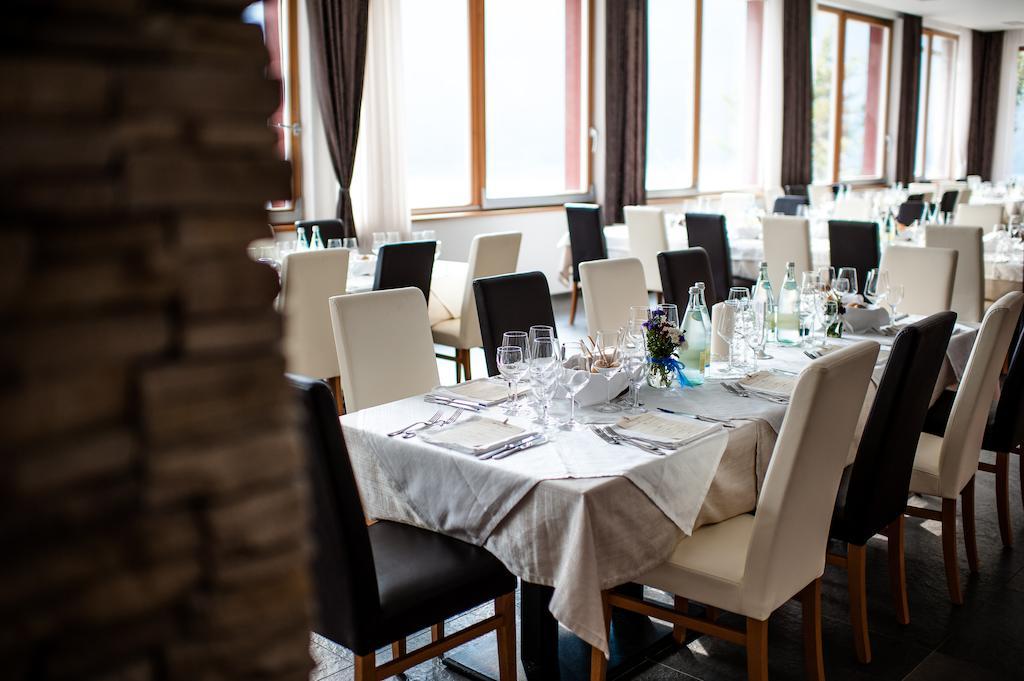 Grand Hotel Molveno Luaran gambar